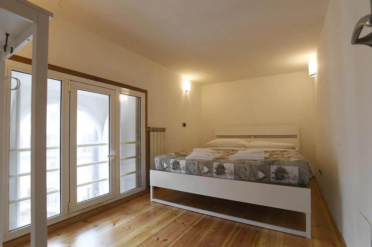 Lo Chalet Rome Apartment